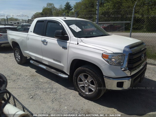 5TFUW5F10EX387564 - 2014 TOYOTA TUNDRA DOUBLE CAB SR/SR5 WHITE photo 1