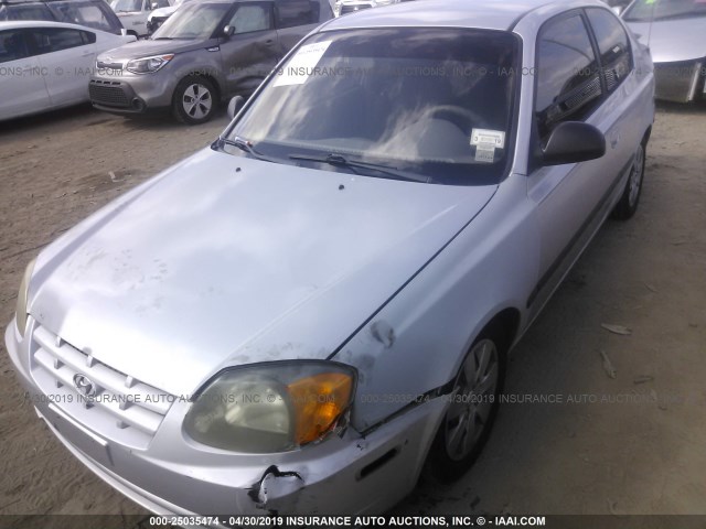 KMHCF35C14U291022 - 2004 HYUNDAI ACCENT L SILVER photo 2