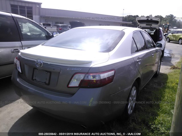 4T1BB46K97U009779 - 2007 TOYOTA CAMRY NEW GENERAT HYBRID WHITE photo 4