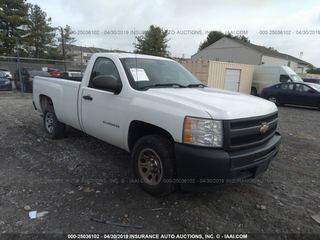 1GCNCPEX6BZ420209 - 2011 CHEVROLET SILVERADO C1500 WHITE photo 1