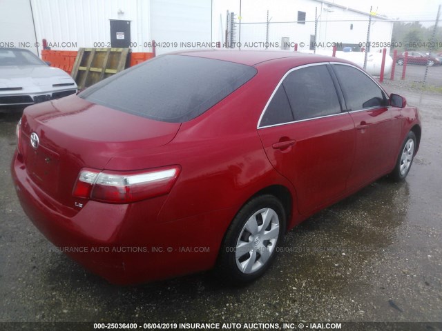 4T1BE46K09U332158 - 2009 TOYOTA CAMRY SE/LE/XLE RED photo 4