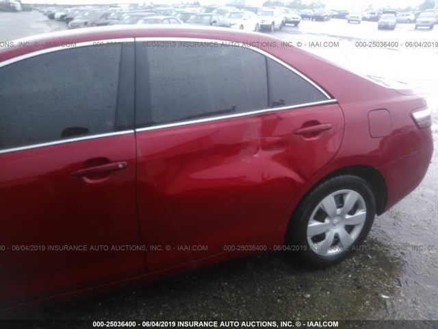 4T1BE46K09U332158 - 2009 TOYOTA CAMRY SE/LE/XLE RED photo 6