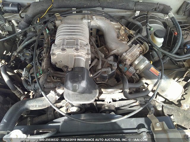 1N6MD29Y72C366014 - 2002 NISSAN FRONTIER CREW CAB SC SILVER photo 10