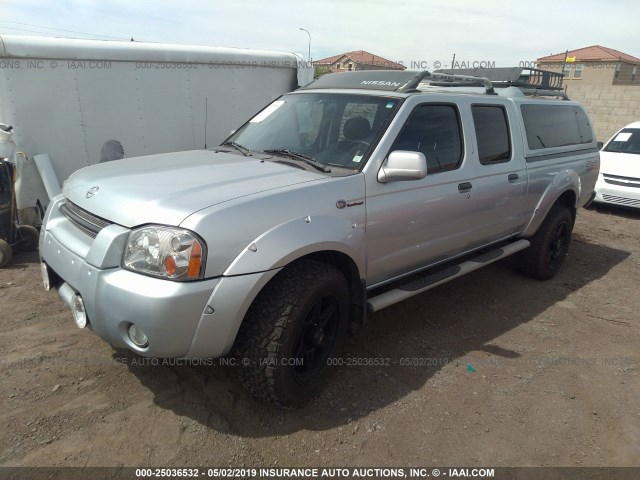 1N6MD29Y72C366014 - 2002 NISSAN FRONTIER CREW CAB SC SILVER photo 2