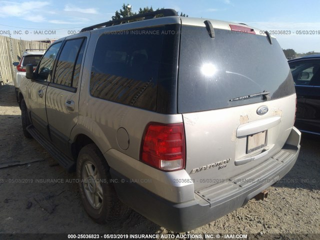 1FMPU165X5LA81828 - 2005 FORD EXPEDITION XLT SILVER photo 3