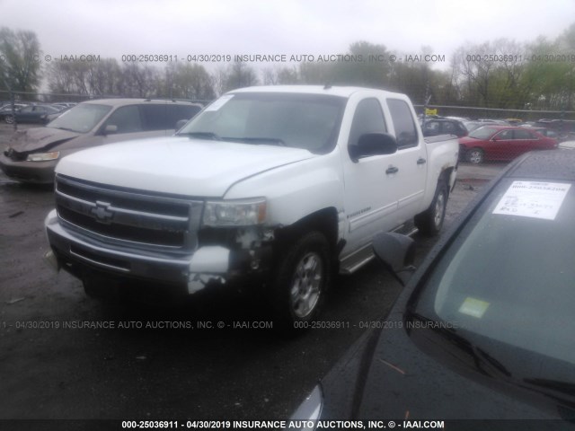 3GCEK233X9G171574 - 2009 CHEVROLET SILVERADO K1500 LT WHITE photo 2