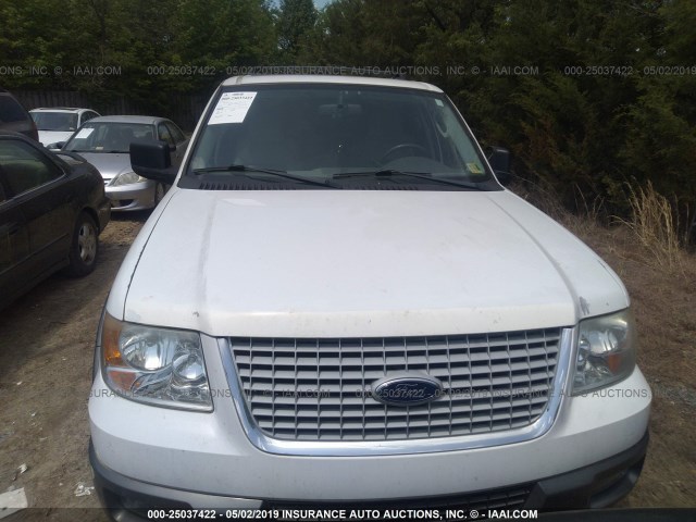 1FMFU16W04LB81441 - 2004 FORD EXPEDITION XLT WHITE photo 6