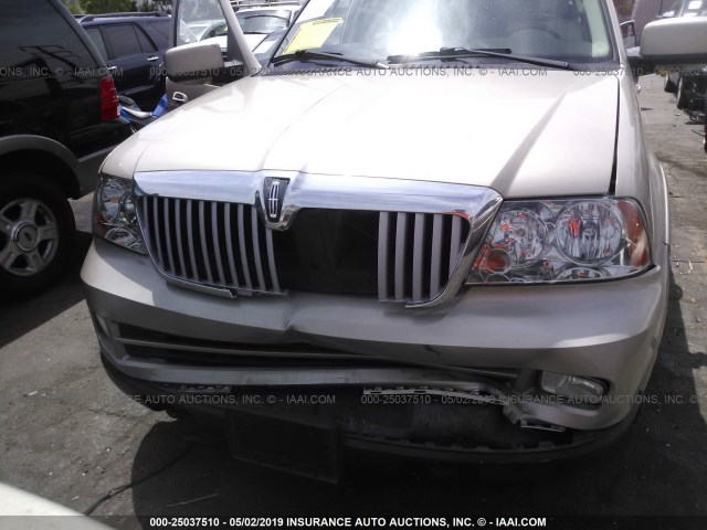5LMFU28516LJ16110 - 2006 LINCOLN NAVIGATOR 金色 照片 6