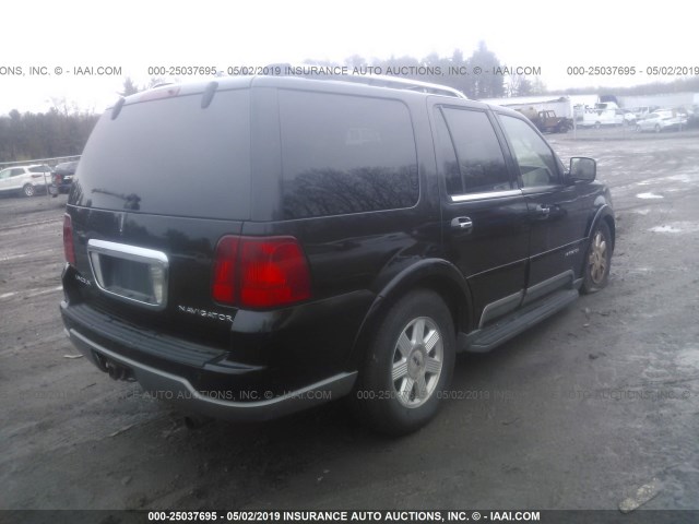 5LMFU28RX4LJ04196 - 2004 LINCOLN NAVIGATOR 黑色 照片 4