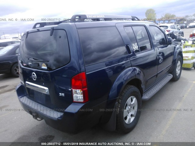 5N1AR18W56C601450 - 2006 NISSAN PATHFINDER LE/SE/XE BLUE photo 4