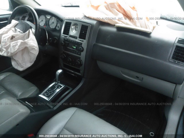 2C3KA53G17H759567 - 2007 CHRYSLER 300 TOURING Մոխրագույն լուսանկար 5