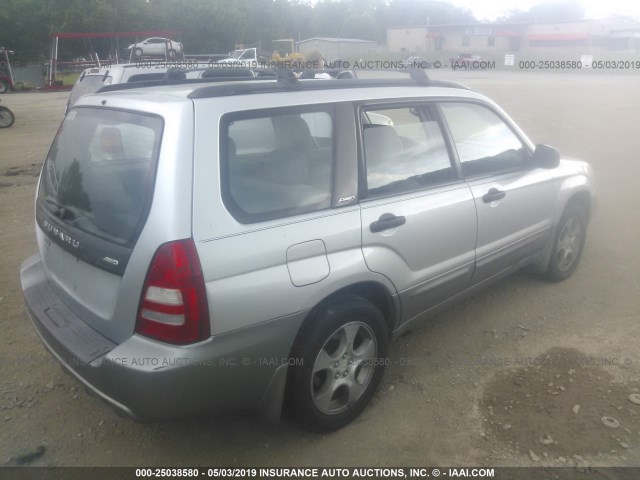 JF1SG65604H741380 - 2004 SUBARU FORESTER 2.5XS SILVER photo 4