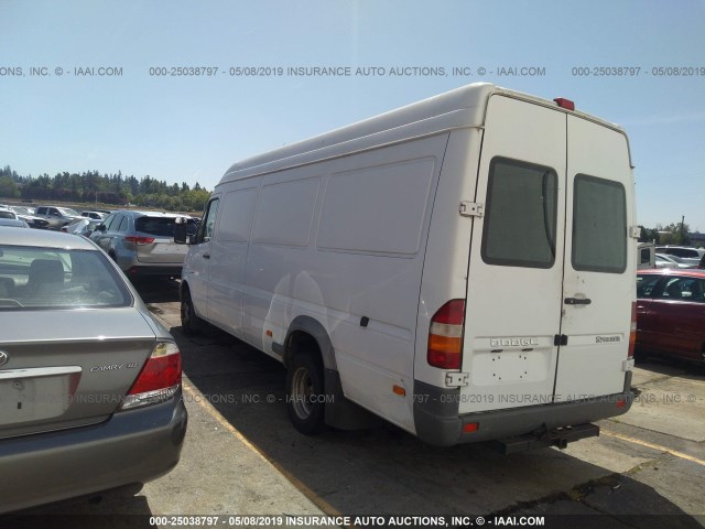 WD0PD544165873403 - 2006 DODGE SPRINTER 3500 WHITE photo 3