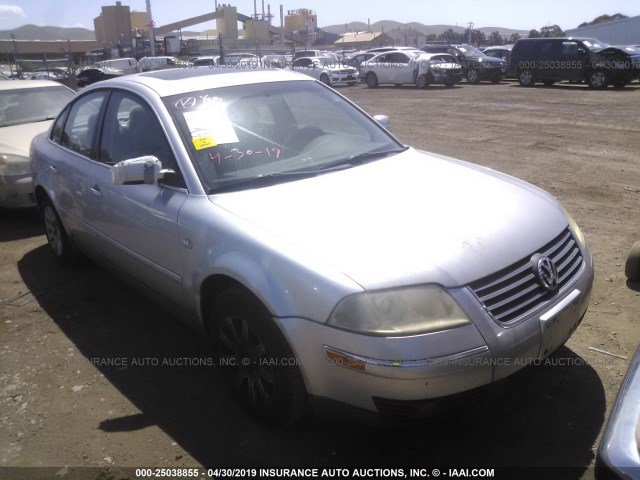 WVWPD63B42P129274 - 2002 VOLKSWAGEN PASSAT GLS SILVER photo 1