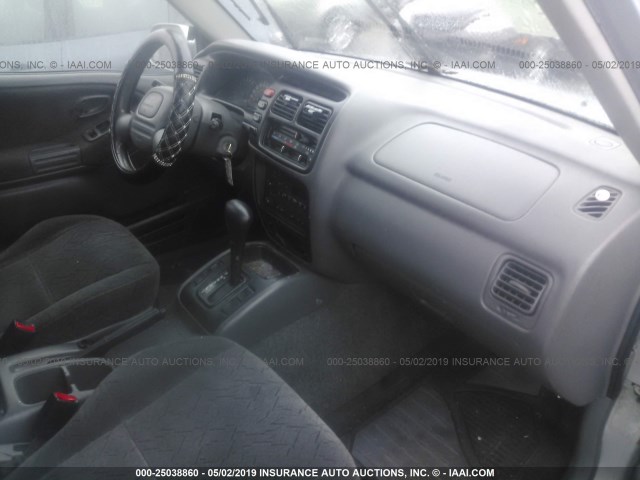 2CNBE634X16948423 - 2001 CHEVROLET TRACKER LT SILVER photo 5