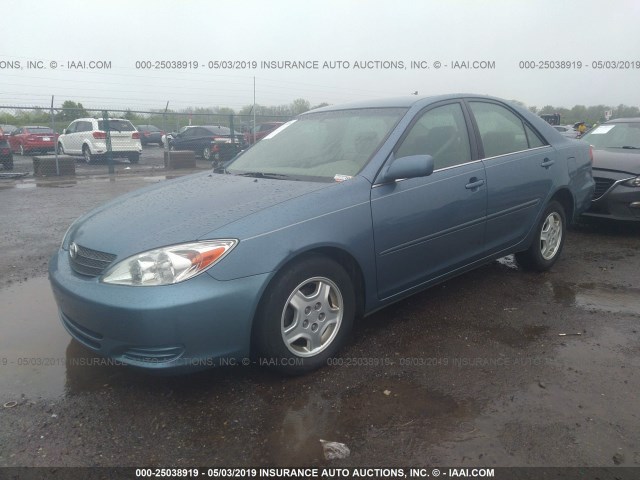 4T1BF32K13U566801 - 2003 TOYOTA CAMRY LE/XLE/SE Light Blue photo 2