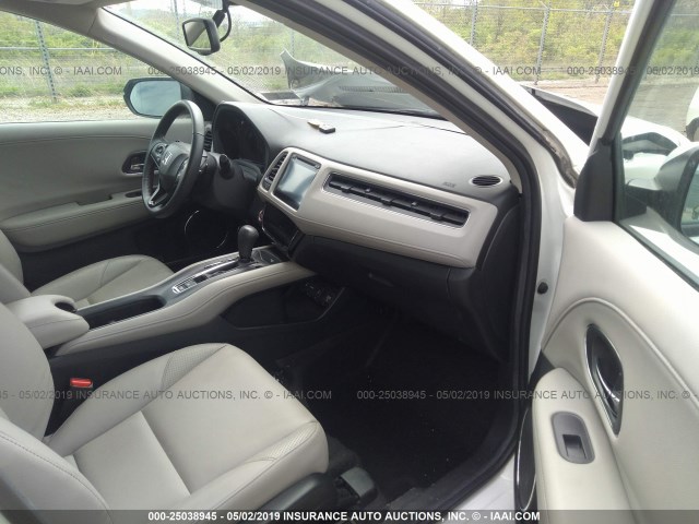 3CZRU6H77GM759505 - 2016 HONDA HR-V EXL WHITE photo 5