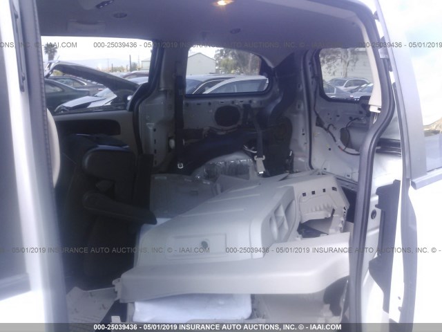 2C4RDGCG1GR375702 - 2016 DODGE GRAND CARAVAN SXT WHITE photo 8