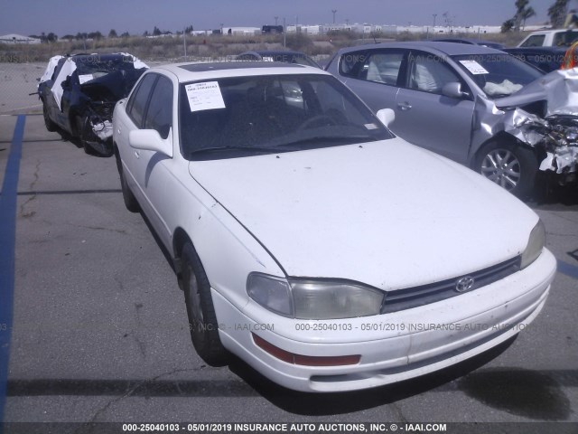 JT2VK13E0P0228791 - 1993 TOYOTA CAMRY XLE WHITE photo 1