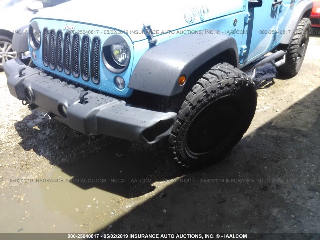 1C4BJWDG0HL610670 - 2017 JEEP WRANGLER UNLIMITE SPORT BLUE photo 6