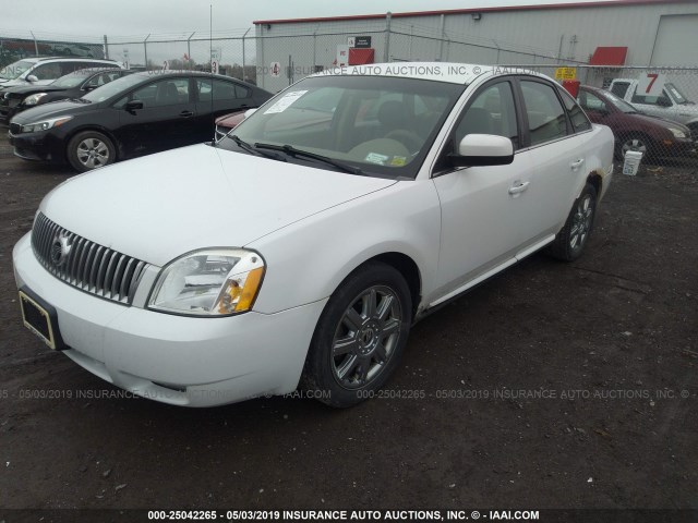 1MEHM431X7G610667 - 2007 MERCURY MONTEGO PREMIER WHITE photo 2