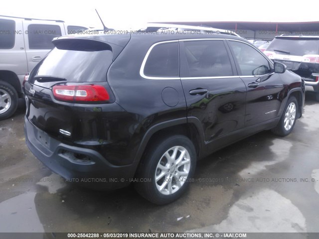 1C4PJLCB7FW632395 - 2015 JEEP CHEROKEE LATITUDE BLACK photo 4