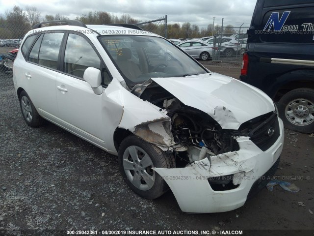 KNAFG526297252516 - 2009 KIA RONDO LX/EX WHITE photo 1