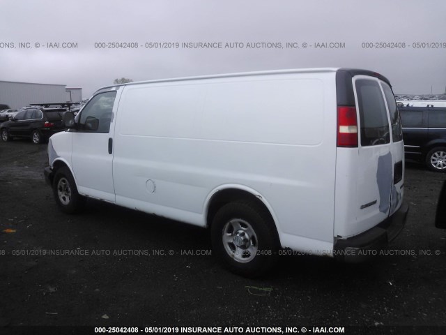 1GCFG15X461213960 - 2006 CHEVROLET EXPRESS G1500  WHITE photo 3