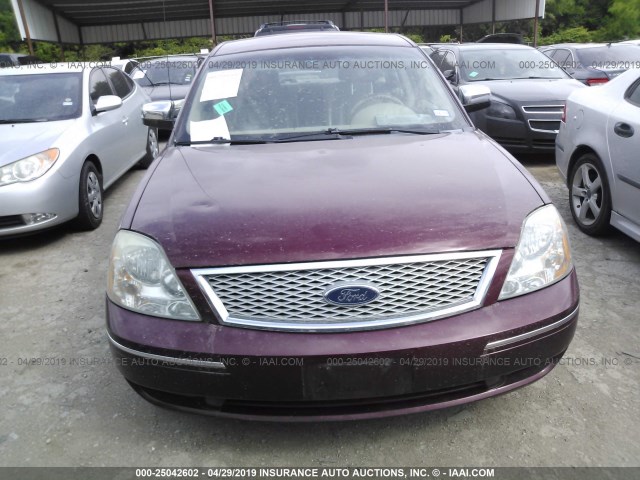 1FAFP25135G177598 - 2005 FORD FIVE HUNDRED LIMITED RED photo 6