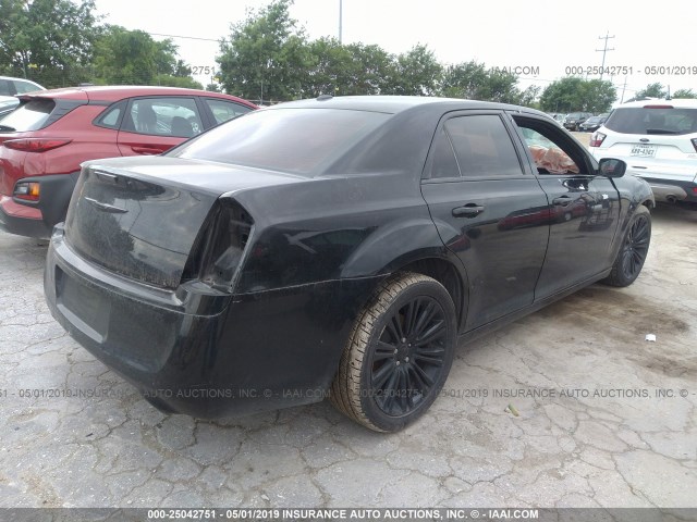 2C3CCAET7DH611095 - 2013 CHRYSLER 300C BLACK photo 4