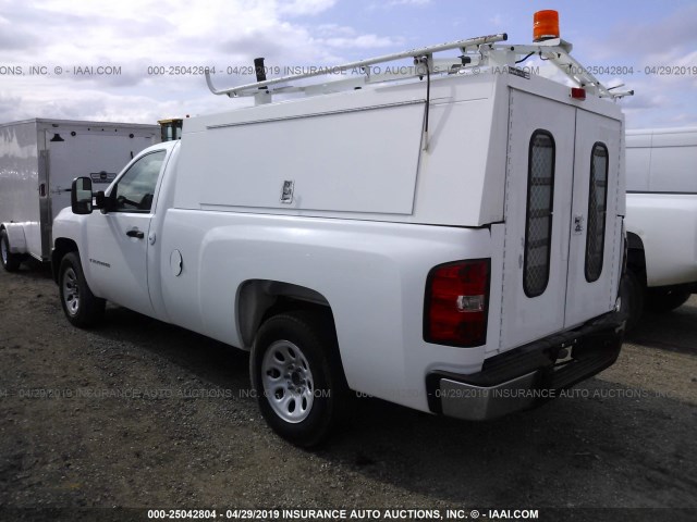 1GCEC14X48Z142031 - 2008 CHEVROLET SILVERADO C1500 WHITE photo 3