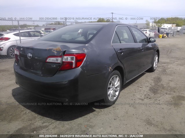 4T4BF1FK3ER337625 - 2014 TOYOTA CAMRY L/SE/LE/XLE 灰色 照片 4