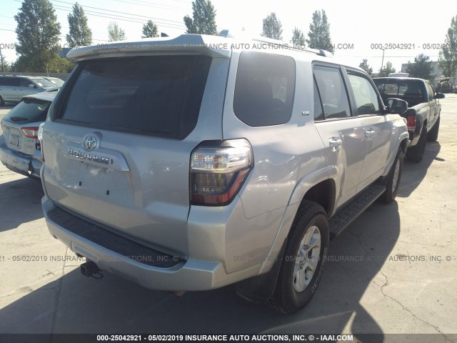 JTEBU5JR9J5535674 - 2018 TOYOTA 4RUNNER SR5 PREM/LTDL/TRAIL/TRD SILVER photo 4