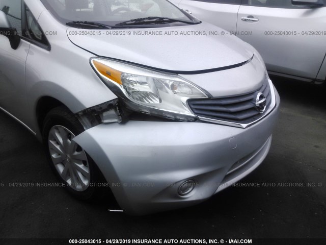 3N1CE2CP9EL406455 - 2014 NISSAN VERSA NOTE S/S PLUS/SV/SL SILVER photo 6