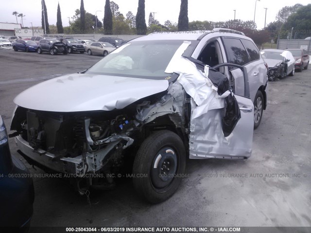 5N1AR2MN3GC660016 - 2016 NISSAN PATHFINDER S/SV/SL/PLATINUM SILVER photo 2