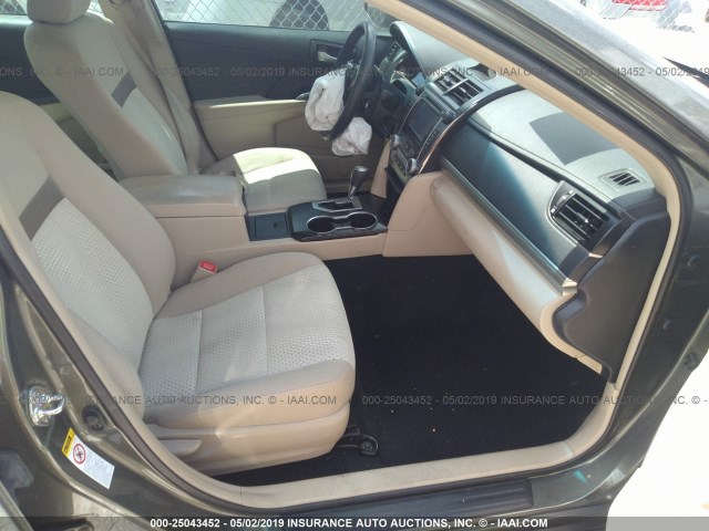 4T1BF1FK3DU714933 - 2013 TOYOTA CAMRY L/SE/LE/XLE 灰色 照片 5