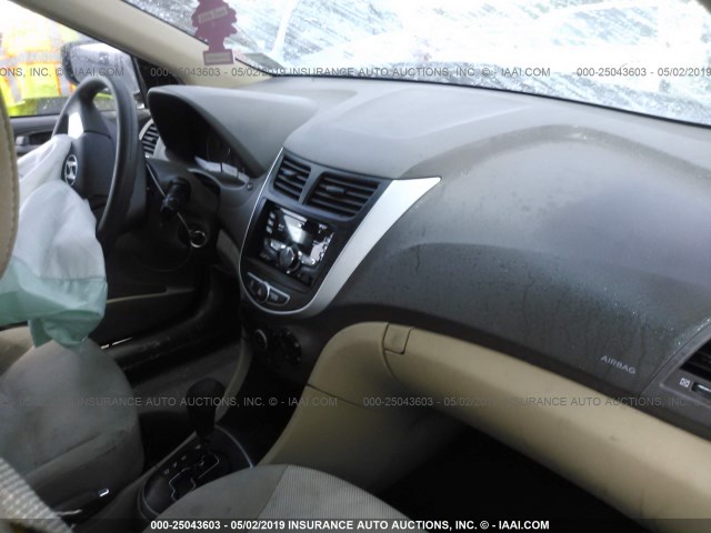 KMHCT4AE2CU123782 - 2012 HYUNDAI ACCENT GLS/GS BLACK photo 5