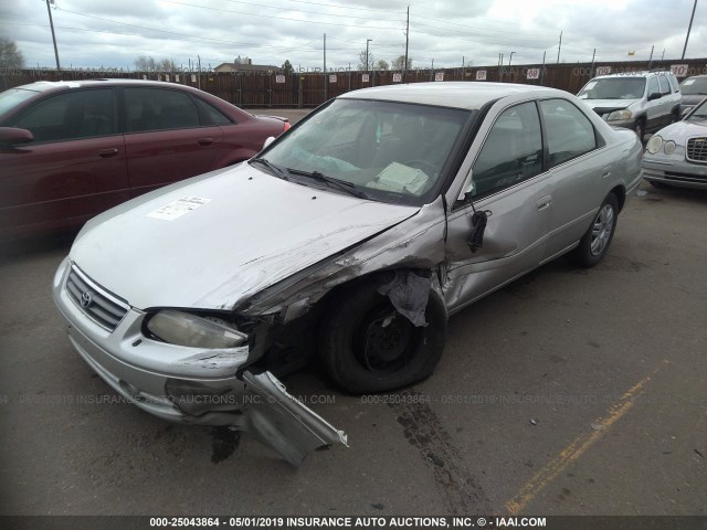 4T1BG22K91U056054 - 2001 TOYOTA CAMRY CE/LE/XLE SILVER photo 2