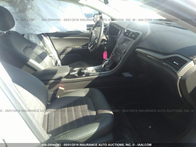 3FA6P0LU8FR171324 - 2015 FORD FUSION SE HYBRID SILVER photo 5