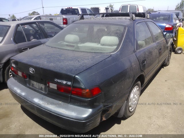 JT2BG22K9V0016826 - 1997 TOYOTA CAMRY LE/XLE Yaşıl foto 4