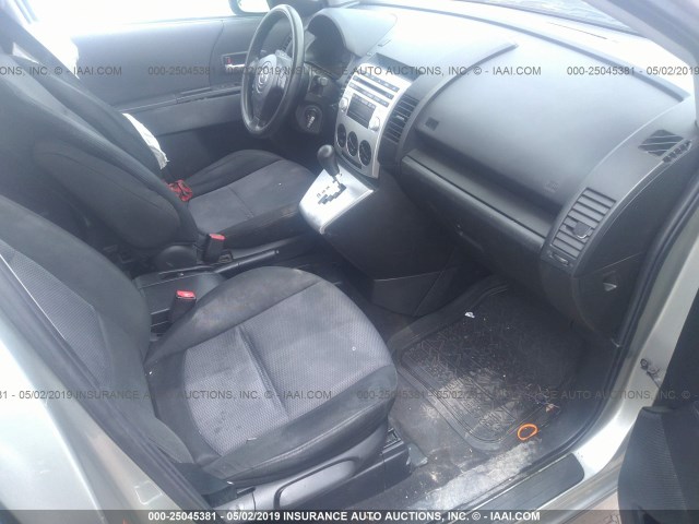 JM1CR293660115531 - 2006 MAZDA 5 SILVER photo 5