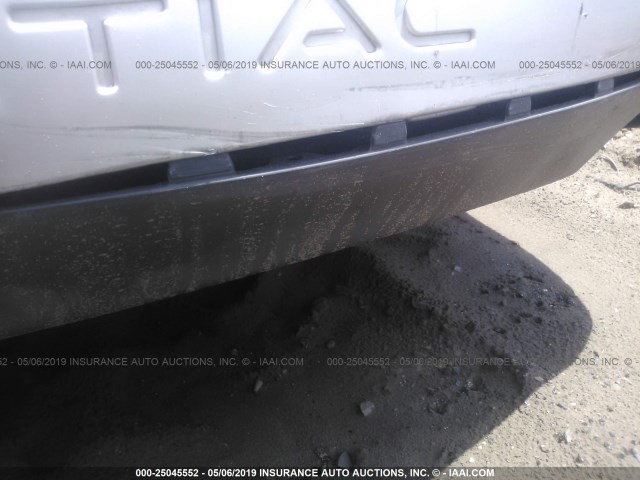 2G2WS522441132757 - 2004 PONTIAC GRAND PRIX GT2 ვერცხლისფერი ფოტო 6