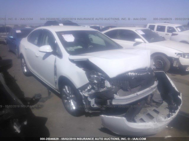 1G4PP5SK1G4161588 - 2016 BUICK VERANO WHITE photo 1