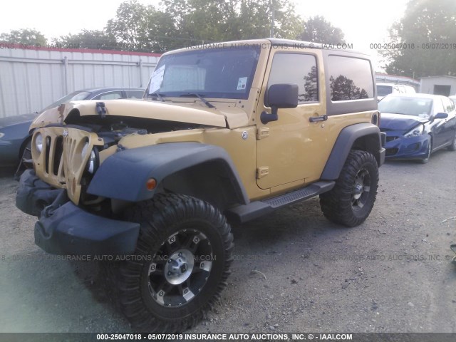 1C4AJWAG3DL661672 - 2013 JEEP WRANGLER SPORT TAN photo 2