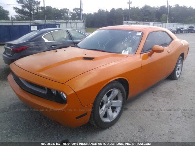 2C3CDYAG3CH141600 - 2012 DODGE CHALLENGER SXT ORANGE photo 2