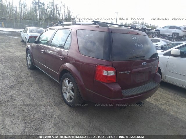 1FMDK06176GA51342 - 2006 FORD FREESTYLE LIMITED RED photo 3