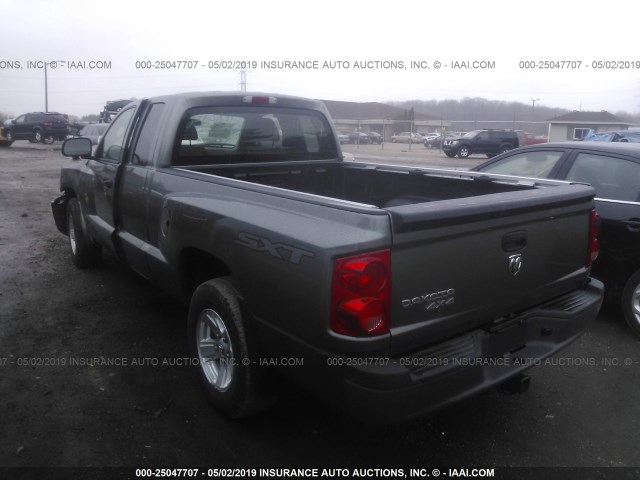 1D7HW32K78S562582 - 2008 DODGE DAKOTA SXT GRAY photo 3