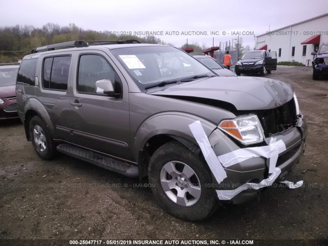 5N1AR18WX6C642947 - 2006 NISSAN PATHFINDER LE/SE/XE Pewter photo 1