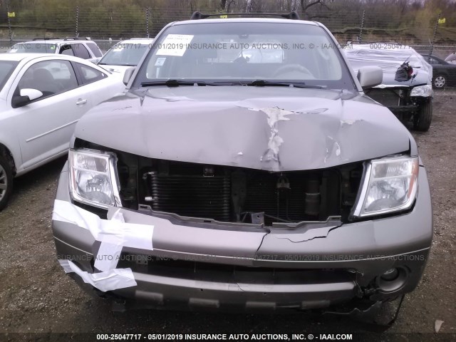 5N1AR18WX6C642947 - 2006 NISSAN PATHFINDER LE/SE/XE Pewter photo 6