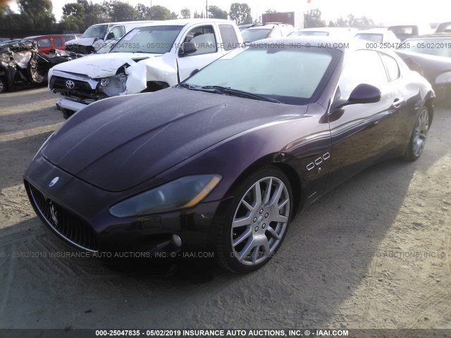 ZAMGJ45A580034057 - 2008 MASERATI GRANTURISMO  BURGUNDY photo 2